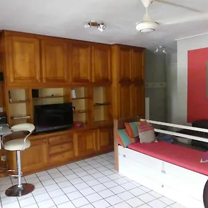  Apartment Un Pied-a-terre Au Centre De Papeete